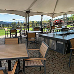 Masters Lounge Westin Bear Mountain Resort inside