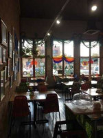 Daily Kneads Cafe inside