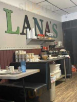 Lana's Diner food