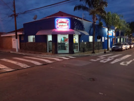 Pizzaria E Choperia Roberto De Moraes outside