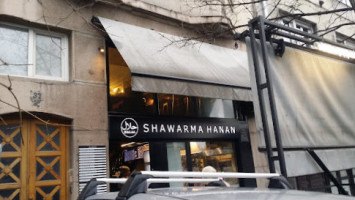 Shawarma Hanan Bejrut outside