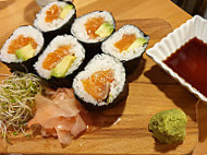 Leaf Japanese Sushi food