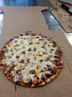 Red's Savoy Pizza - Vadnais Heights food