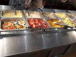 Queens Buffet inside