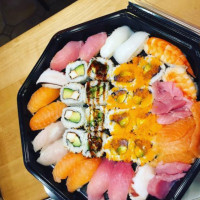 Kuchi-Sushi food