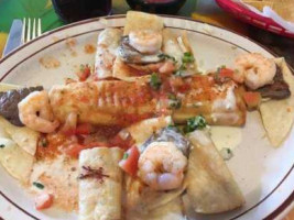 Cabos Mexican Grill food