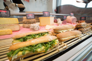 Les Sandwichs Du Terroir food