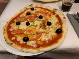 Pizza Oskian food