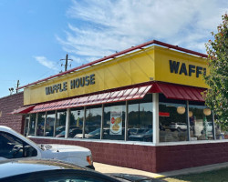 Waffle House outside