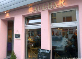 Cafe Creme Cafebar outside