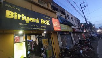 Biriyani Box outside