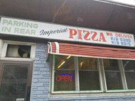 Imperial Pizza food