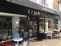 Simmons Bakers inside
