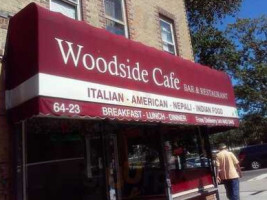 Woodside Cafe inside