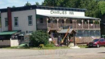 Charlie's Inn outside