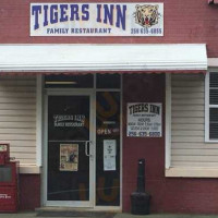 Tigers Inn food