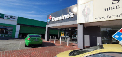 Domino's Pizza Rockingham outside