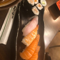 Sushi Hiro inside