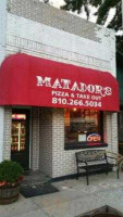 Matador's Pizza And Take Out outside