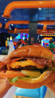 Dave Buster's Capitol Heights food