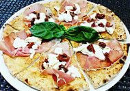 Gourmet Pizza E Cucina food