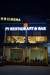 Pi Restaurant & Bar outside