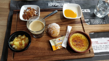 Hippopotamus Steakhouse food