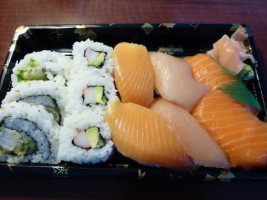 Sushi North food