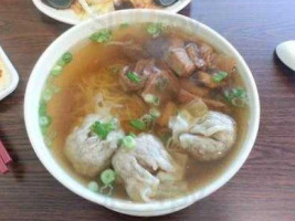 Wonton Noodle House food