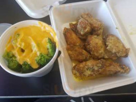 Atlanta's Best Wings food