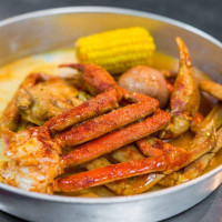 Blu Crab Seafood House And food