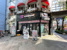 Maidcafe Maidreamin Osu Manekineko Store outside