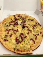 Pizza Gaeta food