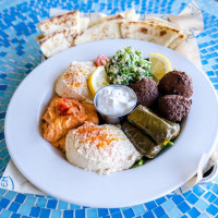 Zameen Mediterranean Cuisine food