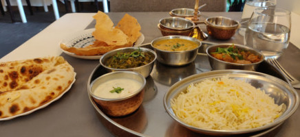 Le Grand Pacha D Himalaya food