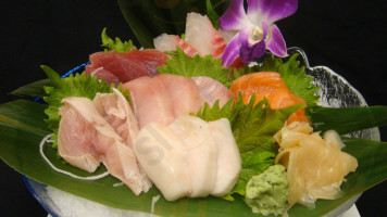 Mitsuba Japanese Cuisine food