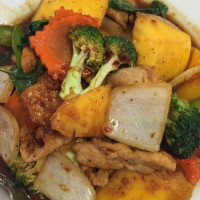 Chao Praya Thai Cuisine food