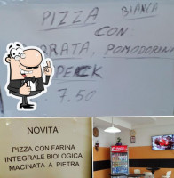 Pizzeria Pizza Più inside