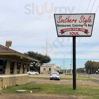 Southern Style Catering outside