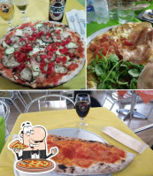 L'angolo Della Pizza Di Spina Carmine food