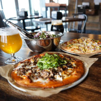 Jolly Pumpkin Pizzeria Brewery food