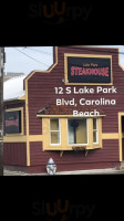 Lake Park Steakhouse outside