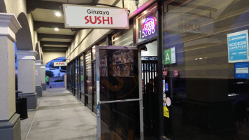 Ginzaya Sushi outside