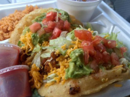 Henry's Puffy Tacos Express food