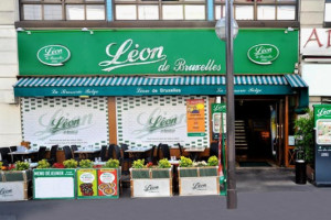 Leon De Bruxelles Maillot food