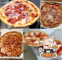Pizzeria Vadoalmassimo Di Maioli Massimo food