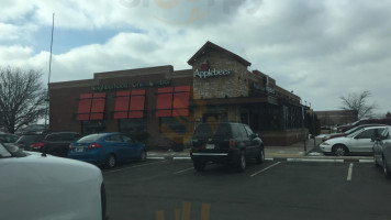 Applebee's Grill And Franklin In outside