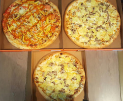 Pizza Rif food