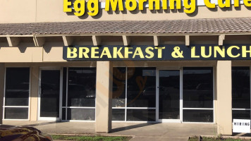 Egg Morning Cafe outside