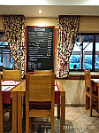 Restaurante Ancora & Serrano inside